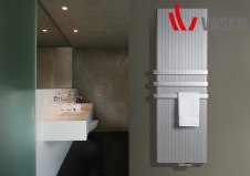 Grzejnik Vasco Alu Zen aranżacja łazienka - 1600 x 450